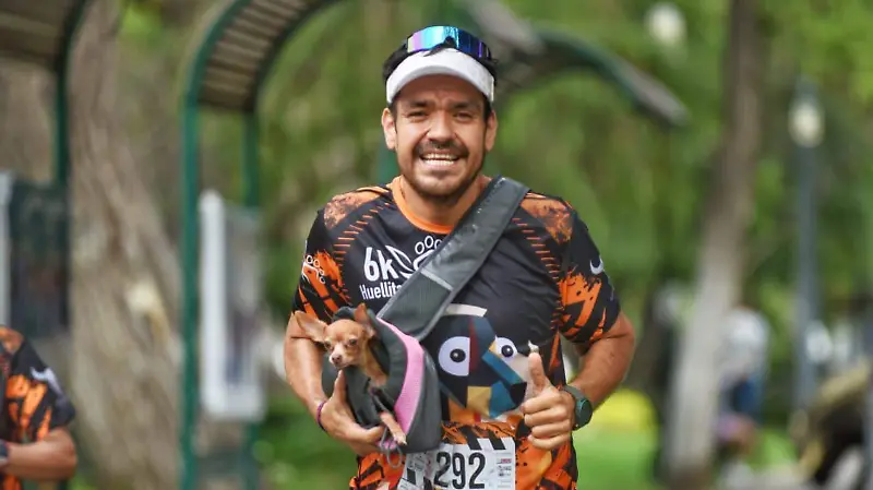 Lomitos protagonizan carrera con causa en apoyo a Huellitas Durango